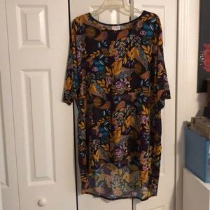 LuLaRoe Irma Tunic